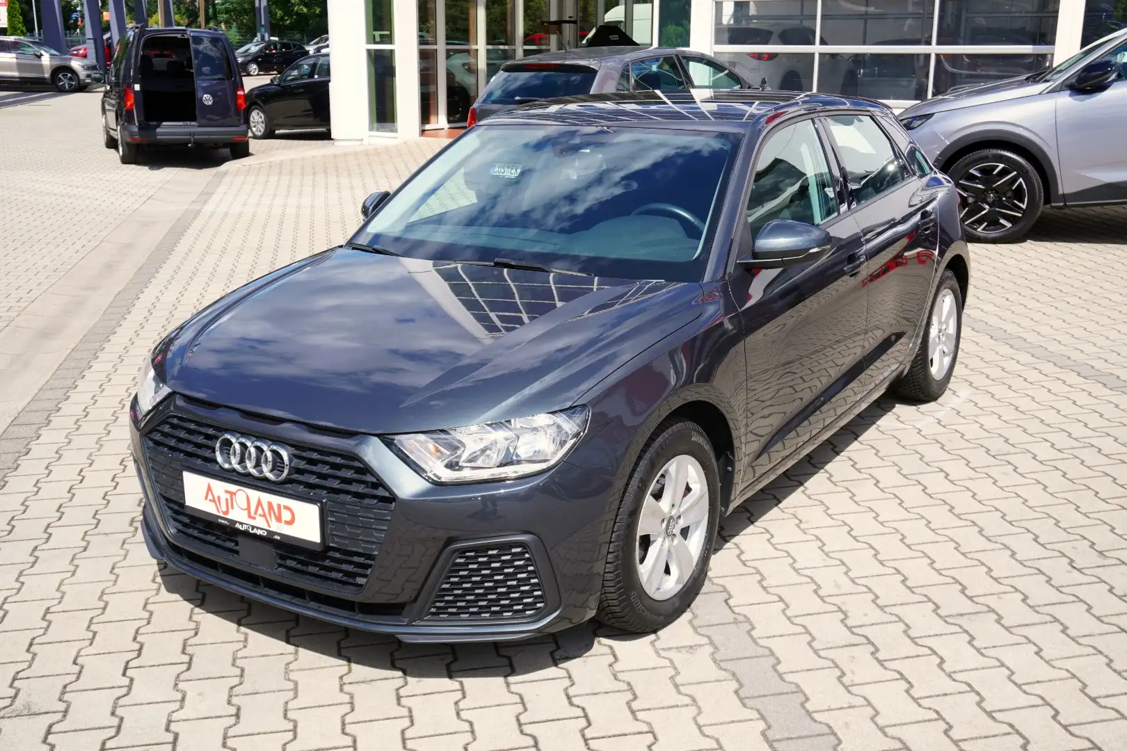 Audi A1 Sportback 30 1.0 TFSI VC Sitzheizung PDC Grau - 2