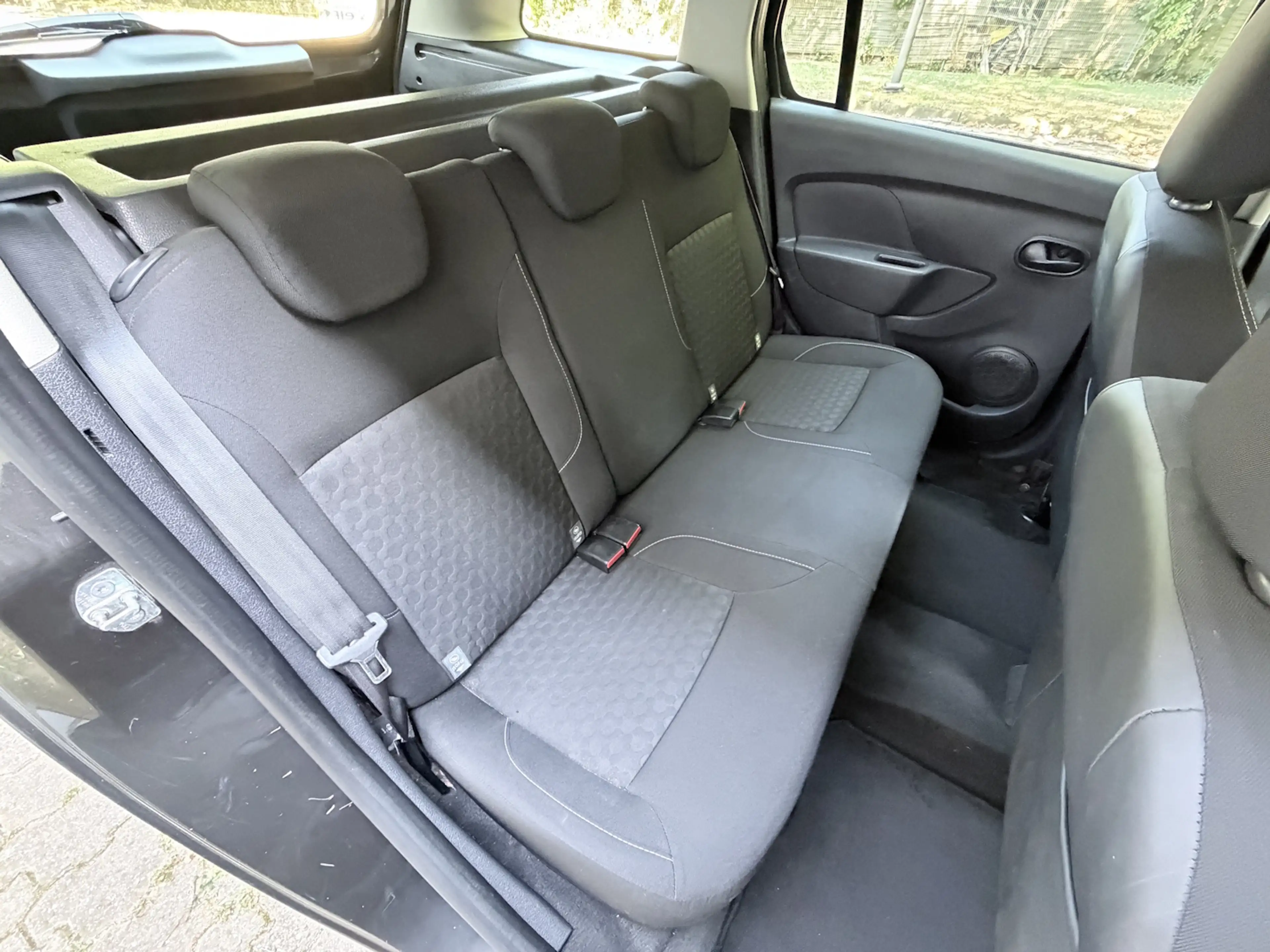 Dacia Logan Logan MCV TCe 90 Prestige — photo 8