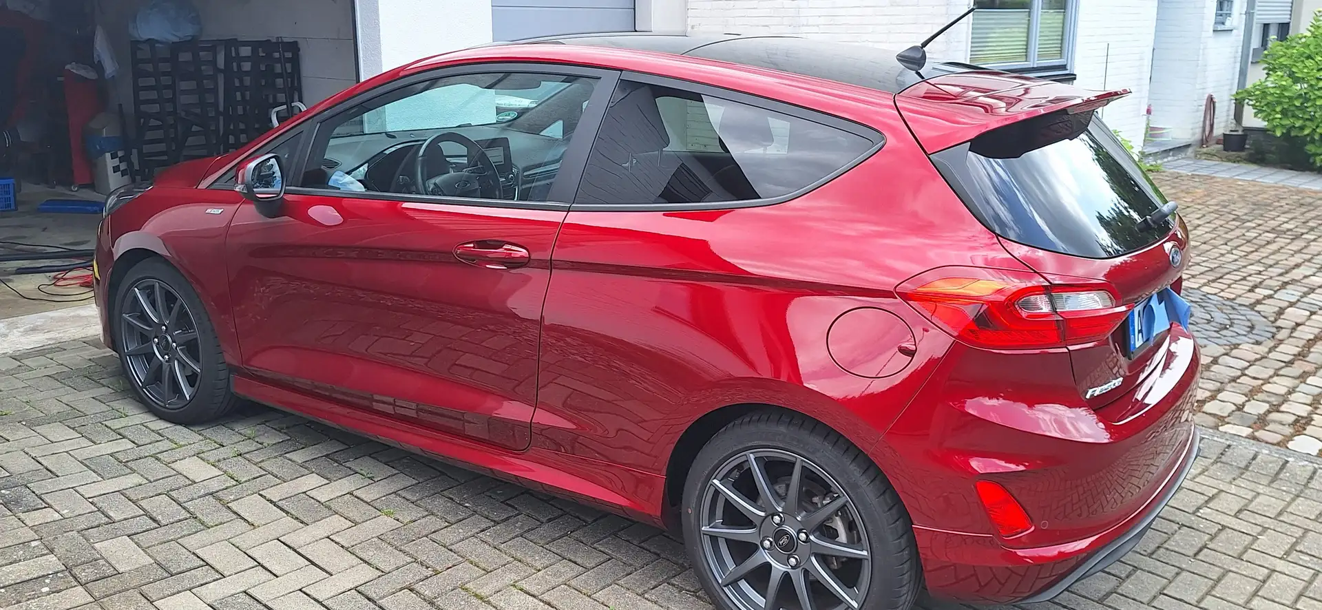 Ford Fiesta Fiesta 3-Türer 1.0 EcoBoost ST-Line Piros - 2