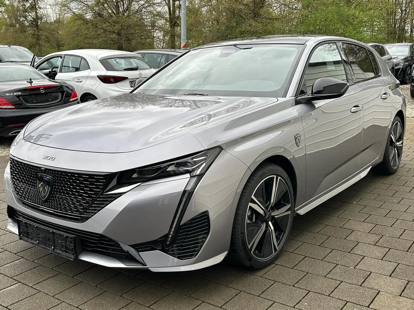 Peugeot 308 Hybrid 145 GT e-DCS6 *Pano*360*TOP ANGEBOT 107 ... Grau - 2