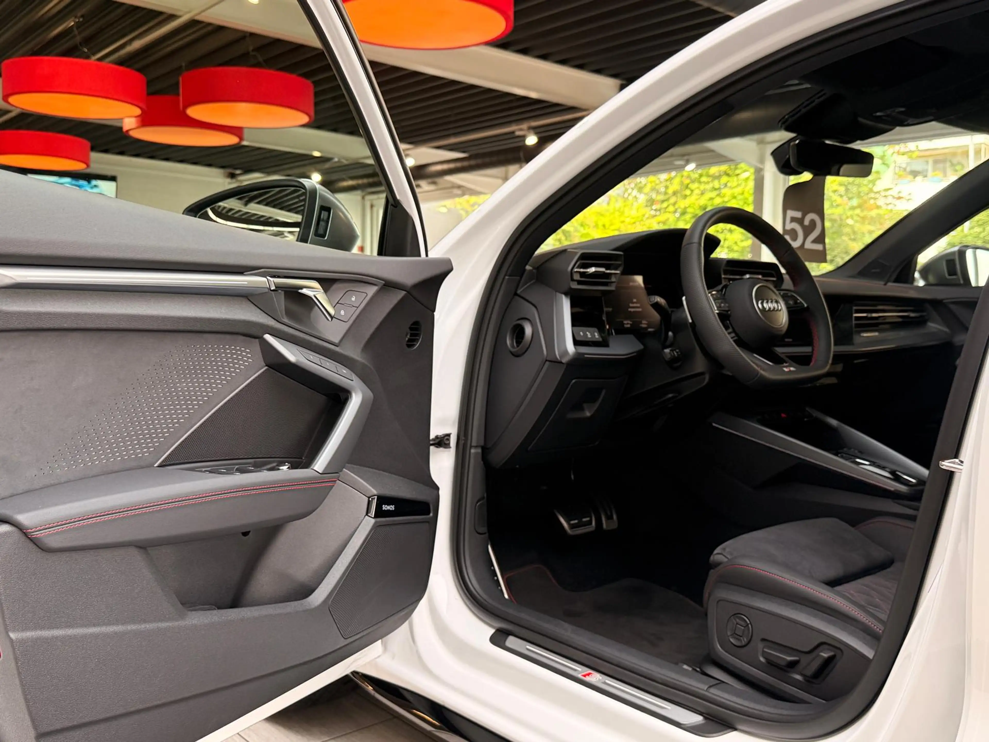 Audi S3 2.0 TFSI Q*Pano*Sonos*Matrix*Head-Up*S-Sitz — photo 10