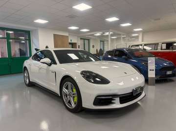 2.9 4 e-hybrid auto