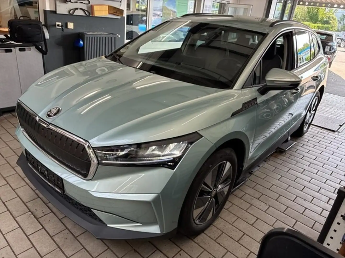 Skoda Enyaq iV 50 Loft Teilleder/Navi/LED/19 Loft Argent - 1