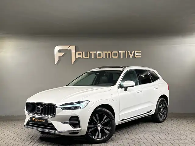 2021 Volvo XC60 in White for sale