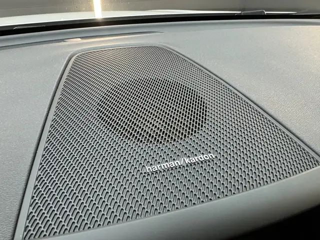 Volvo XC60 view 14