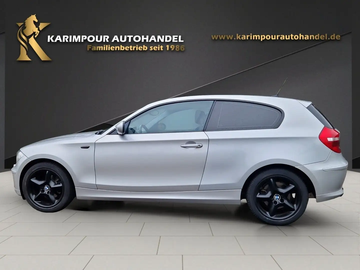BMW 118 1 Limousine 118i *Automatik*126000km* Argent - 2