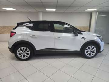 Captur 1.6 E-Tech hybrid Intens 145cv auto