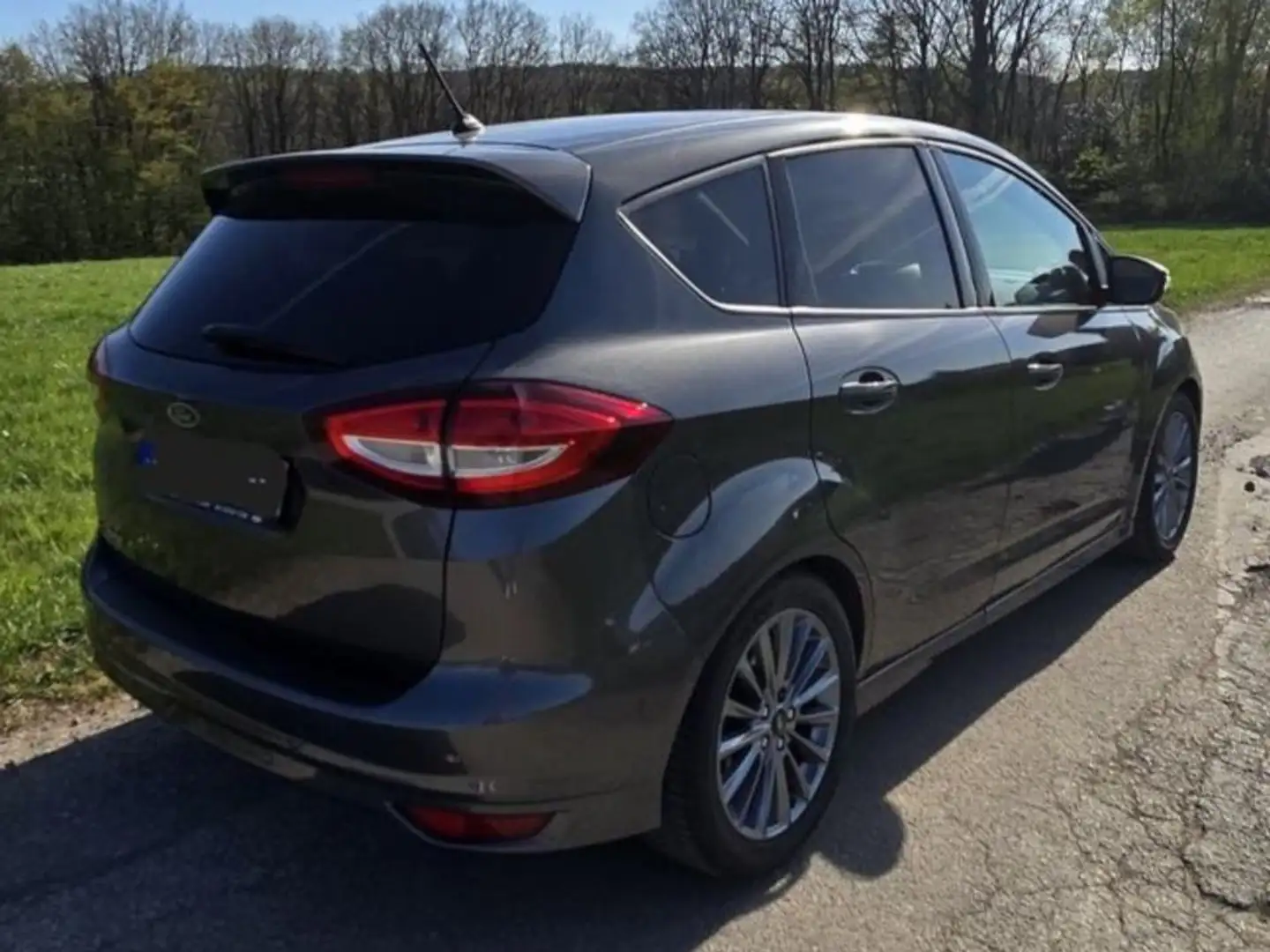Ford C-Max 1.5 EcoBoost Start-Stop-System Aut. Titanium Grau - 2