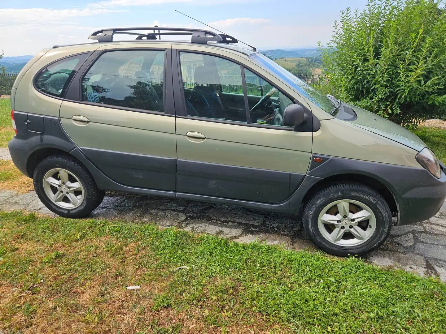 Renault Scenic Scenic 1.9 dci Dynamique RX4 Verde - 2