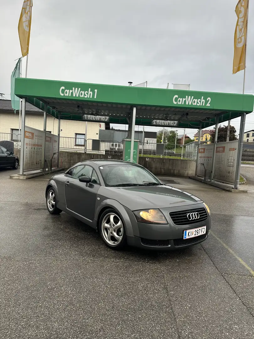 Audi TT Coupe 1.8 T - 2