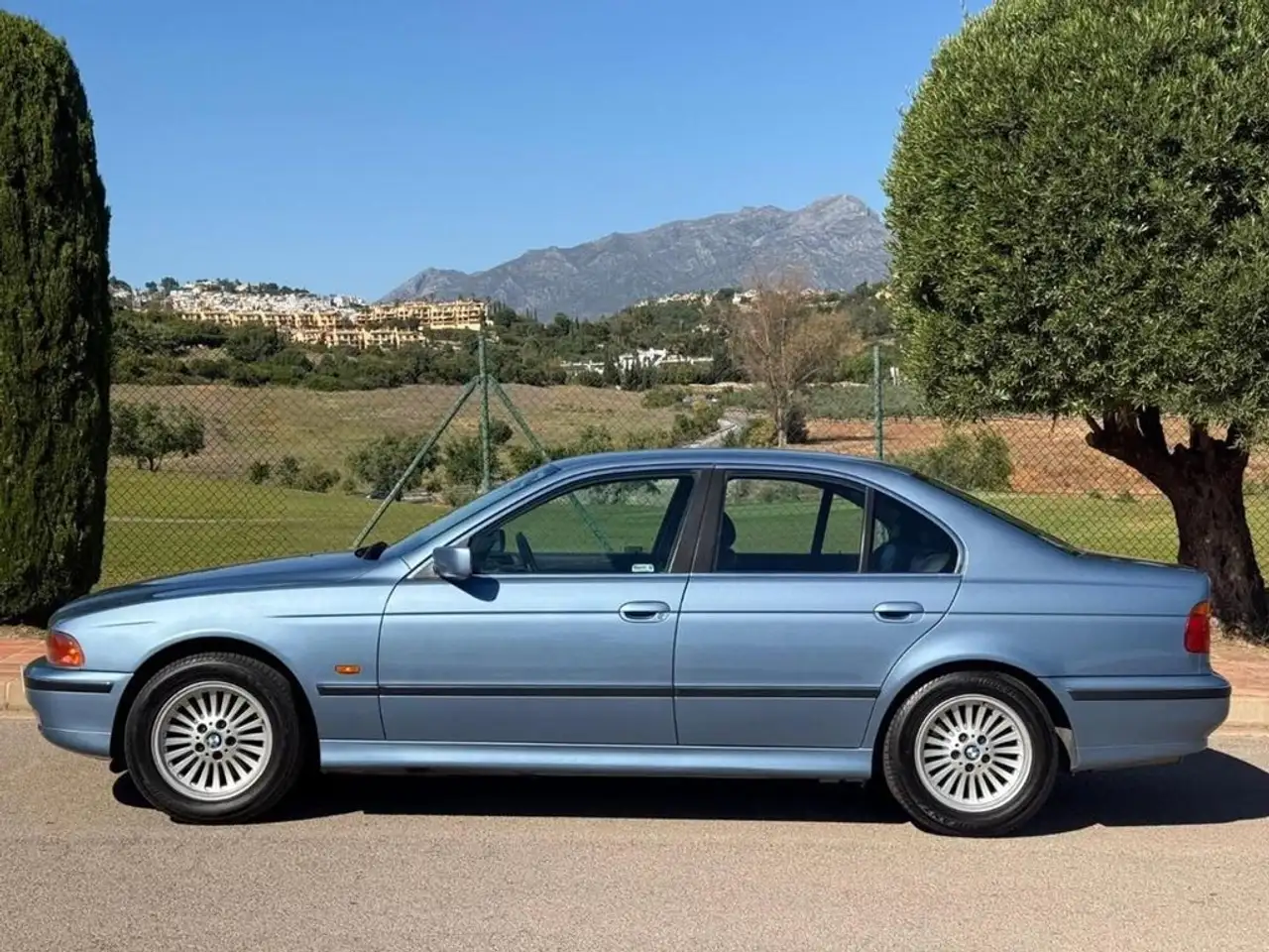 BMW 540i Aut., foto 6