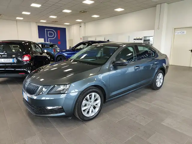 Skoda Octavia 1.0 TSI 115CV Navi Cruise Sensori Clima 2 Zone