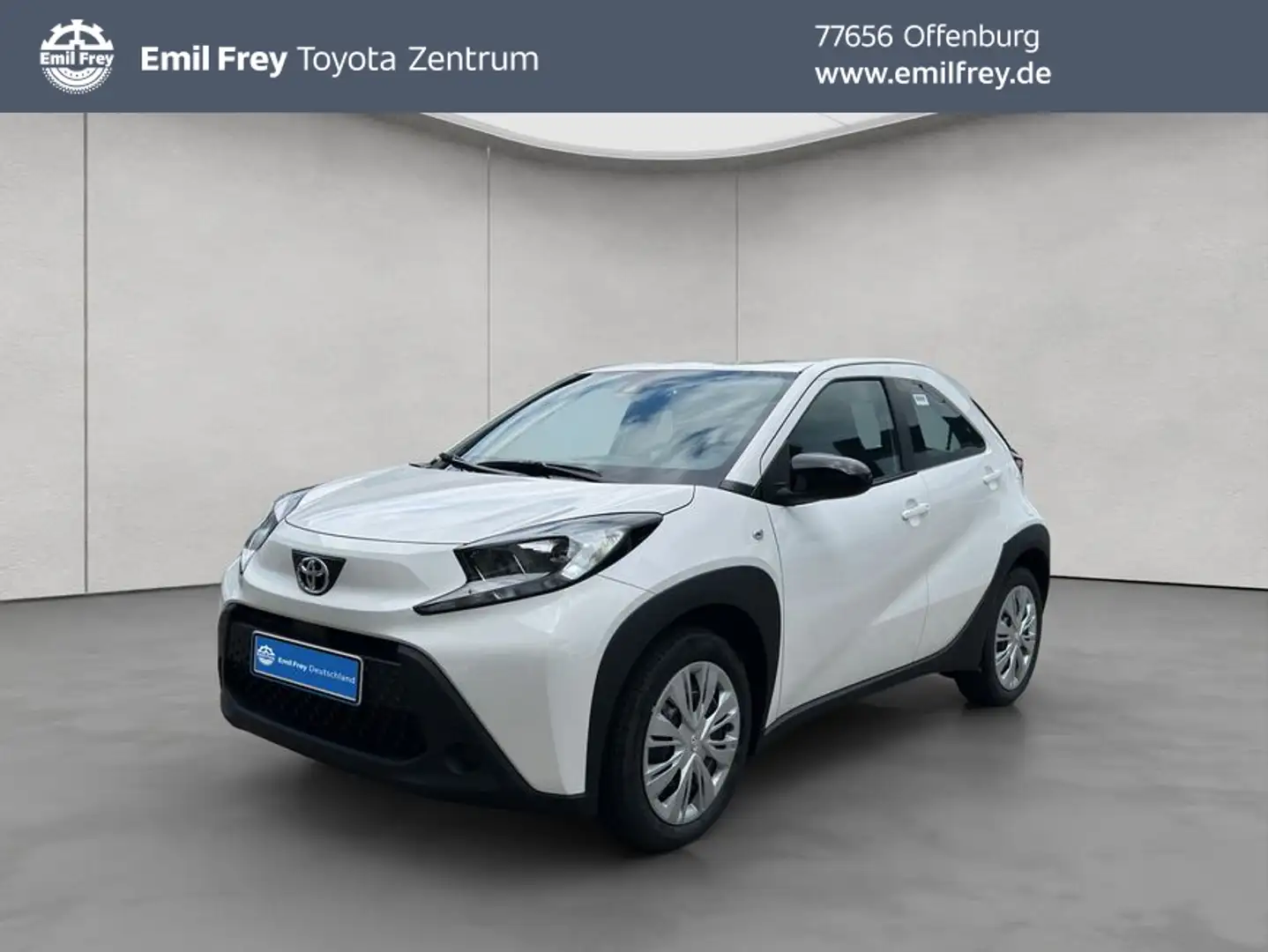 Toyota Aygo X X Play 5-türig Blanc - 1