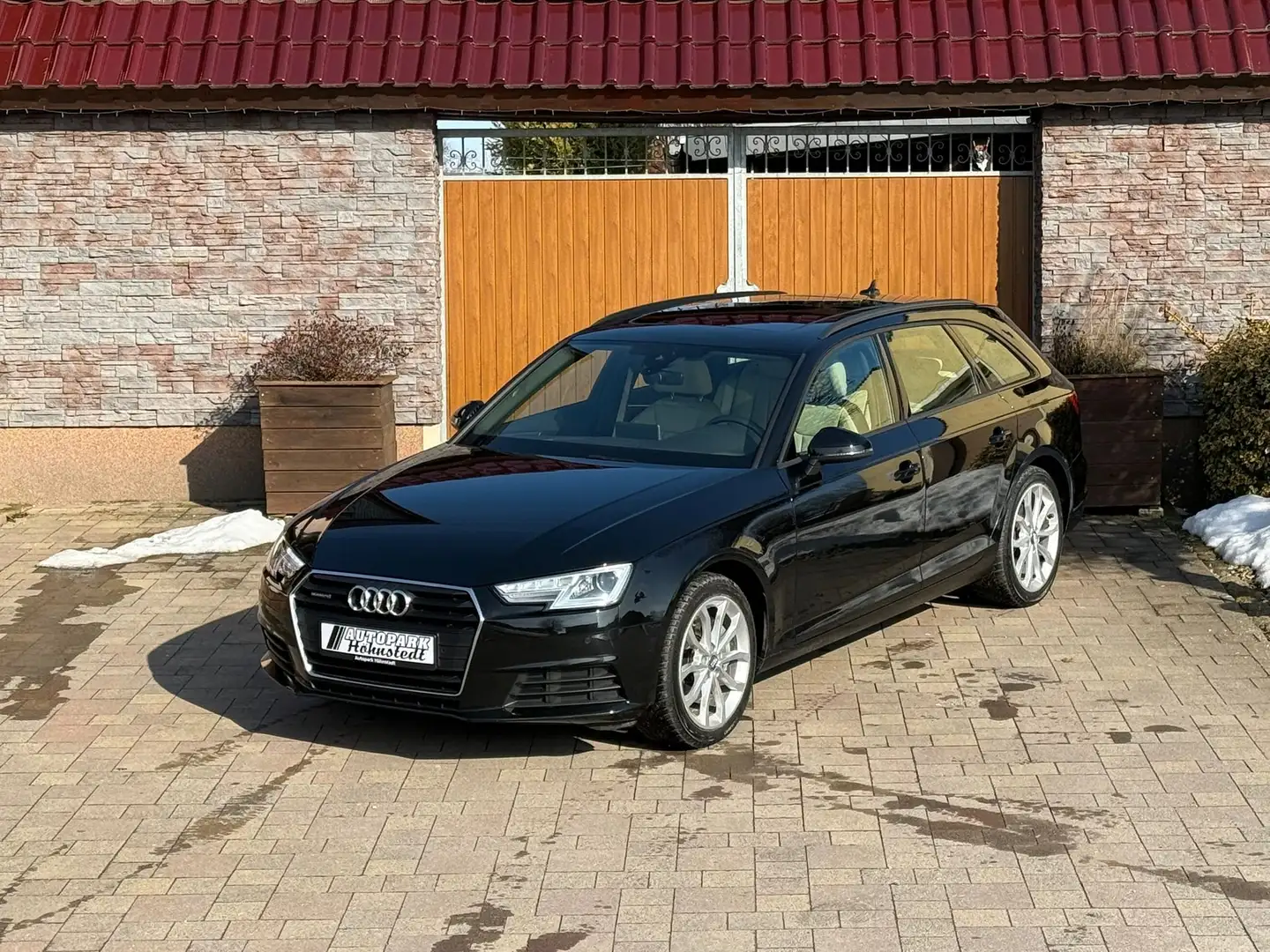 Audi A4 40 TDI quattro*Panorama*8-fach-ber.*Scheckheft* Noir - 1