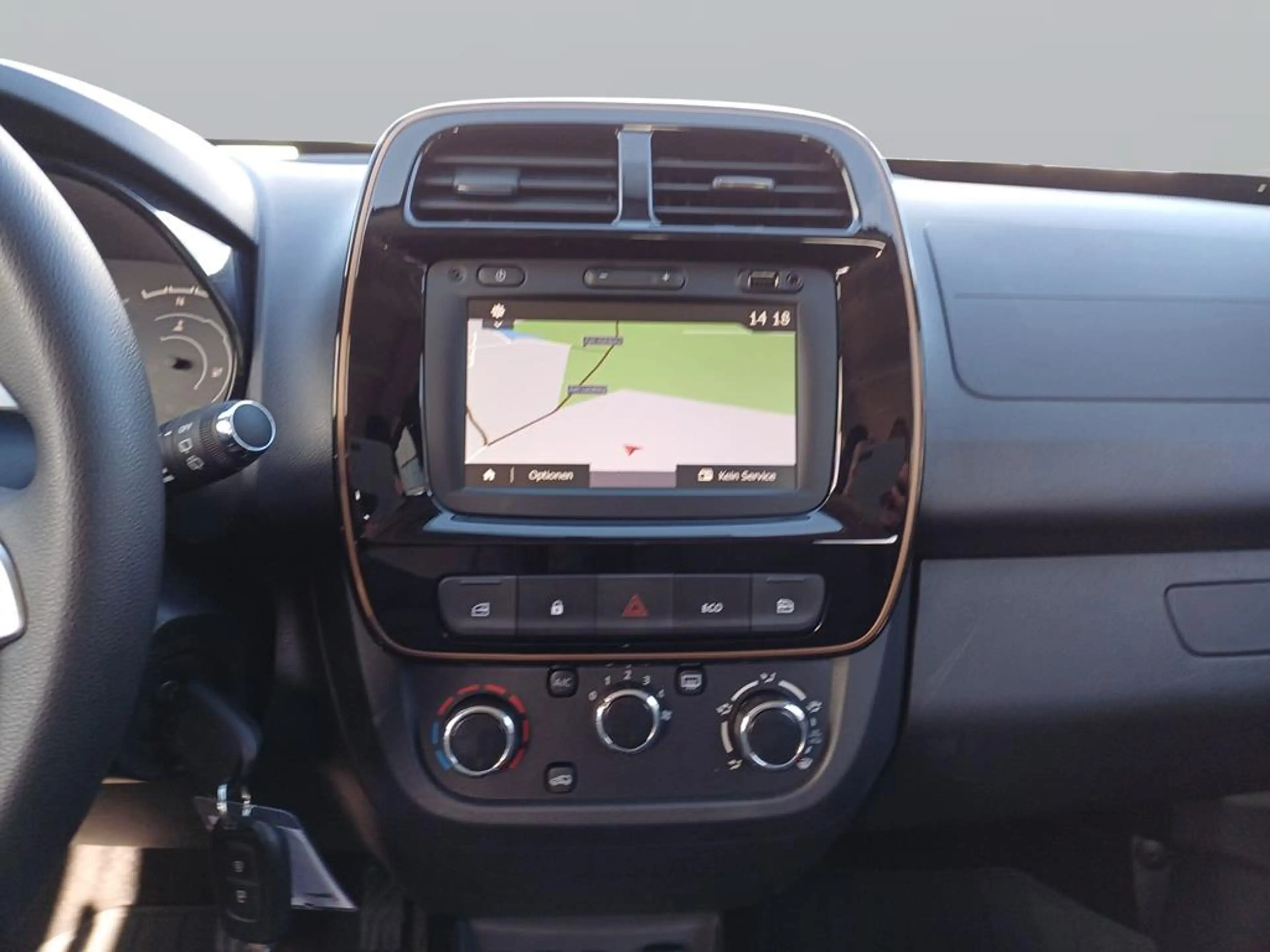Dacia Spring Extreme — photo 12