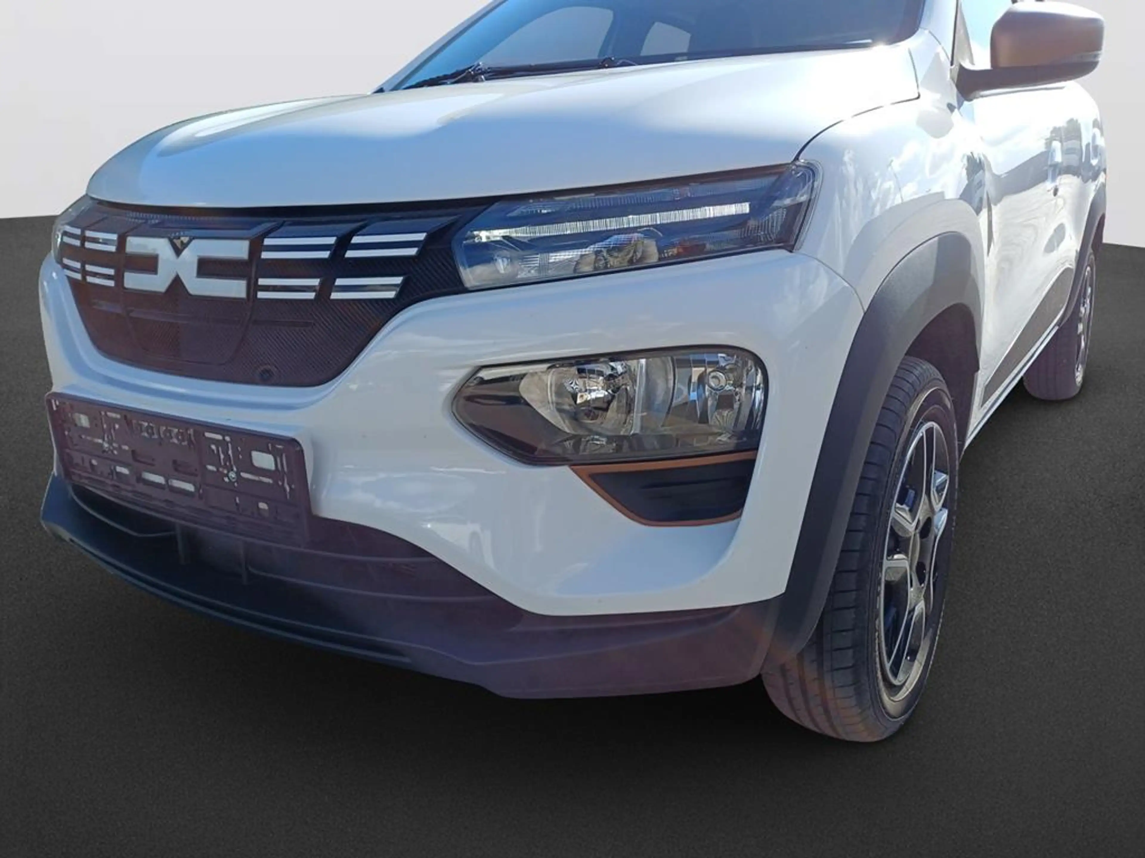 Dacia Spring Extreme — photo 9