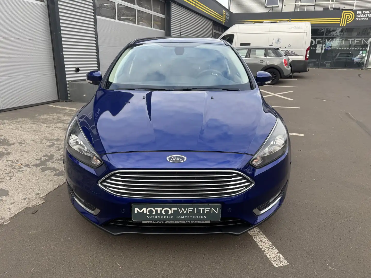 Ford Focus 1.0 EcoBoost Titanium  Titanium Blau - 2
