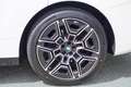 BMW iX xDrive45 M Sport AHK HeadUp M-Sitze Kamera ACC Sit Weiß - thumbnail 2