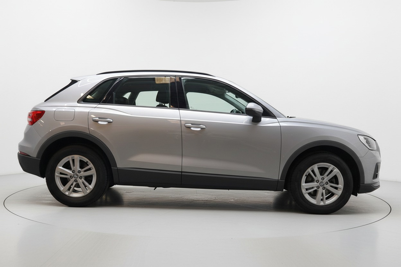 Audi Q3 35 TFSI Pro Line S AUTOMAAT ACC LINE ASSIST PDC — photo 4