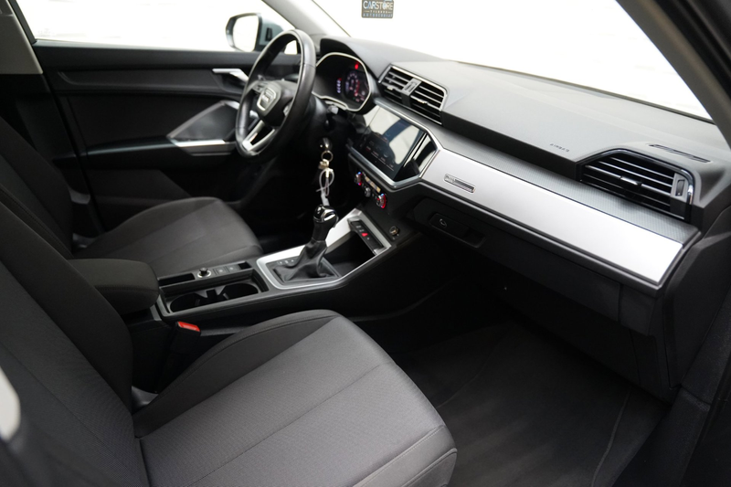 Audi Q3 35 TFSI Pro Line S AUTOMAAT ACC LINE ASSIST PDC — photo 30