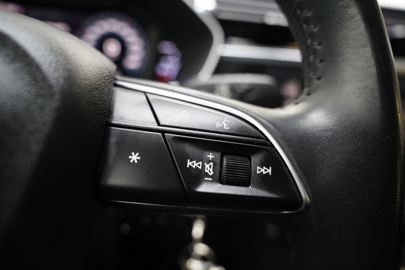 Audi Q3 35 TFSI Pro Line S AUTOMAAT ACC LINE ASSIST PDC — photo 17