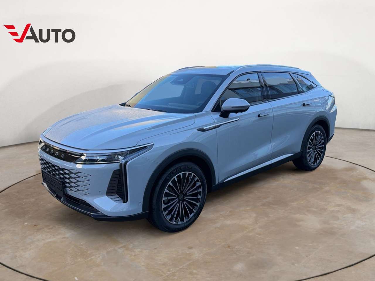 Omoda 9 Omoda 9 Super hybrid SHS-P Premium * SENZA VINCOLO DI FINANZIAMENTO