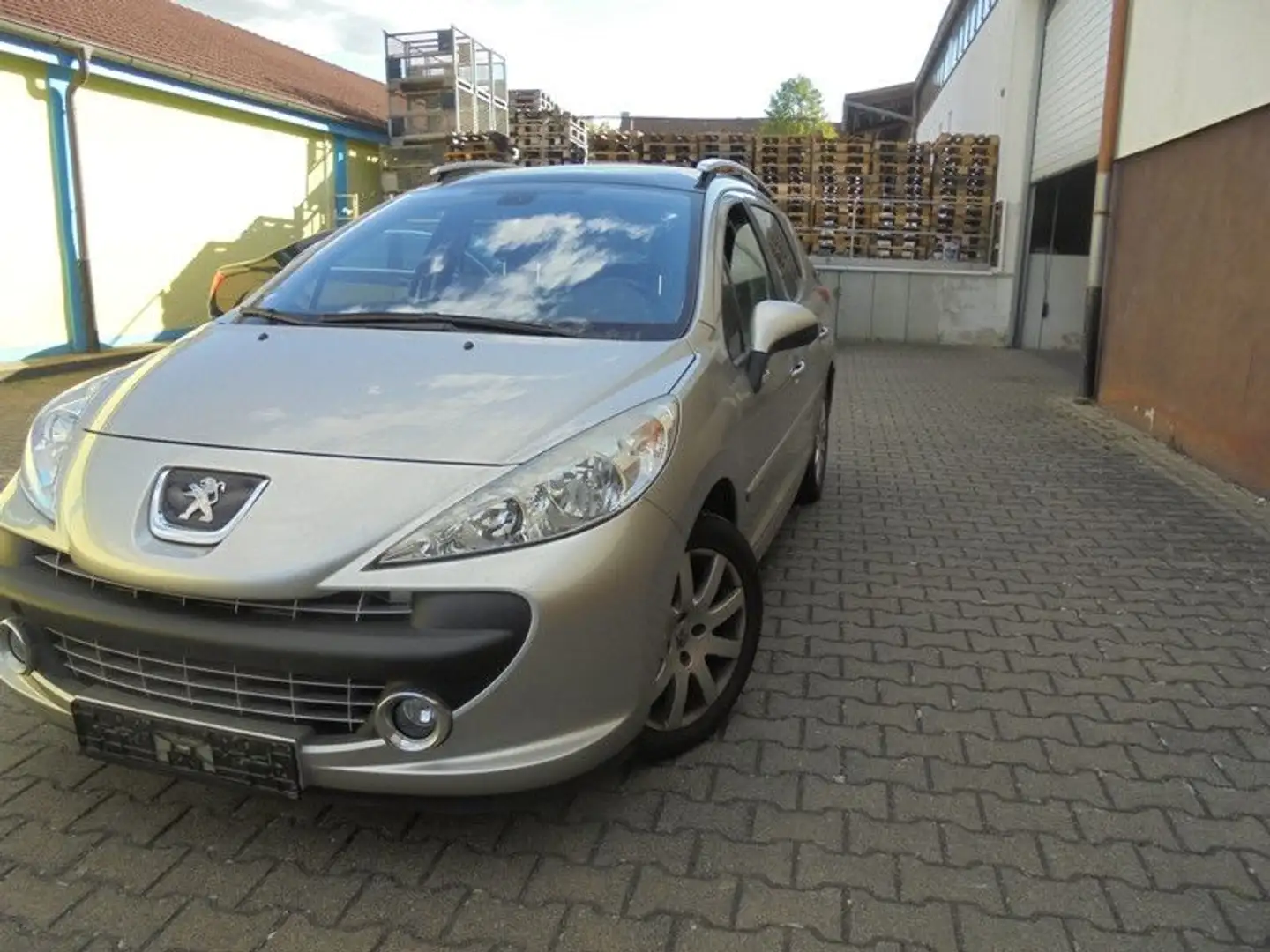 Peugeot 207 SW Sport120VTi AutomatTÜV11/26;Öl  Verbraucht Gold - 1
