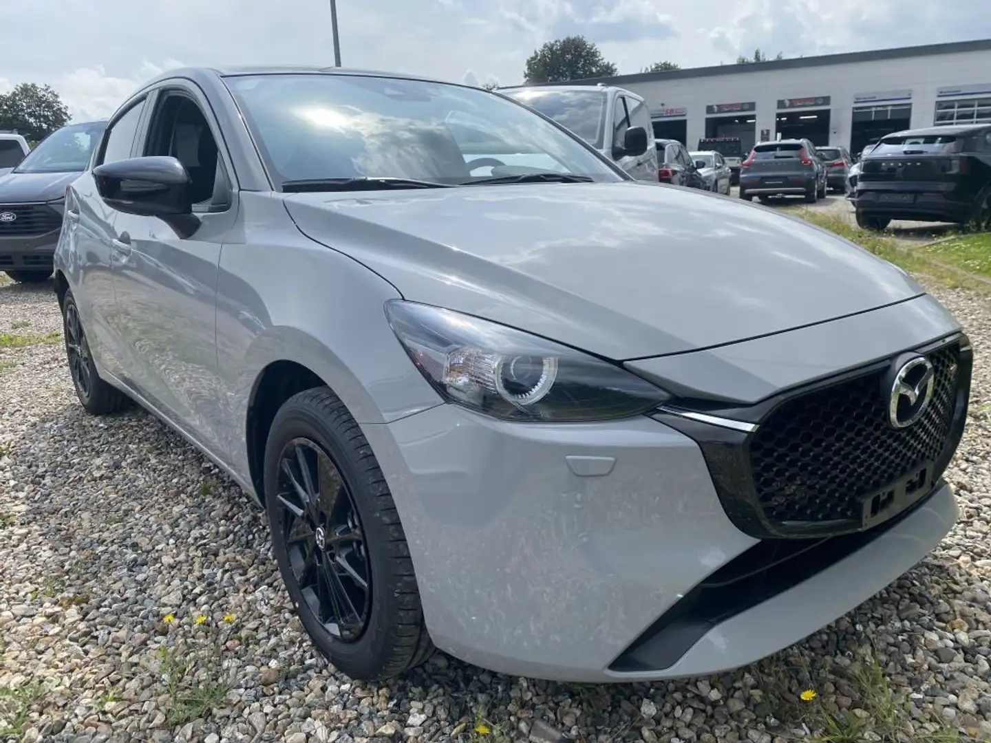 Mazda 2 e-SKYACTIV G 90 M HYBRID Homura Grau - 2