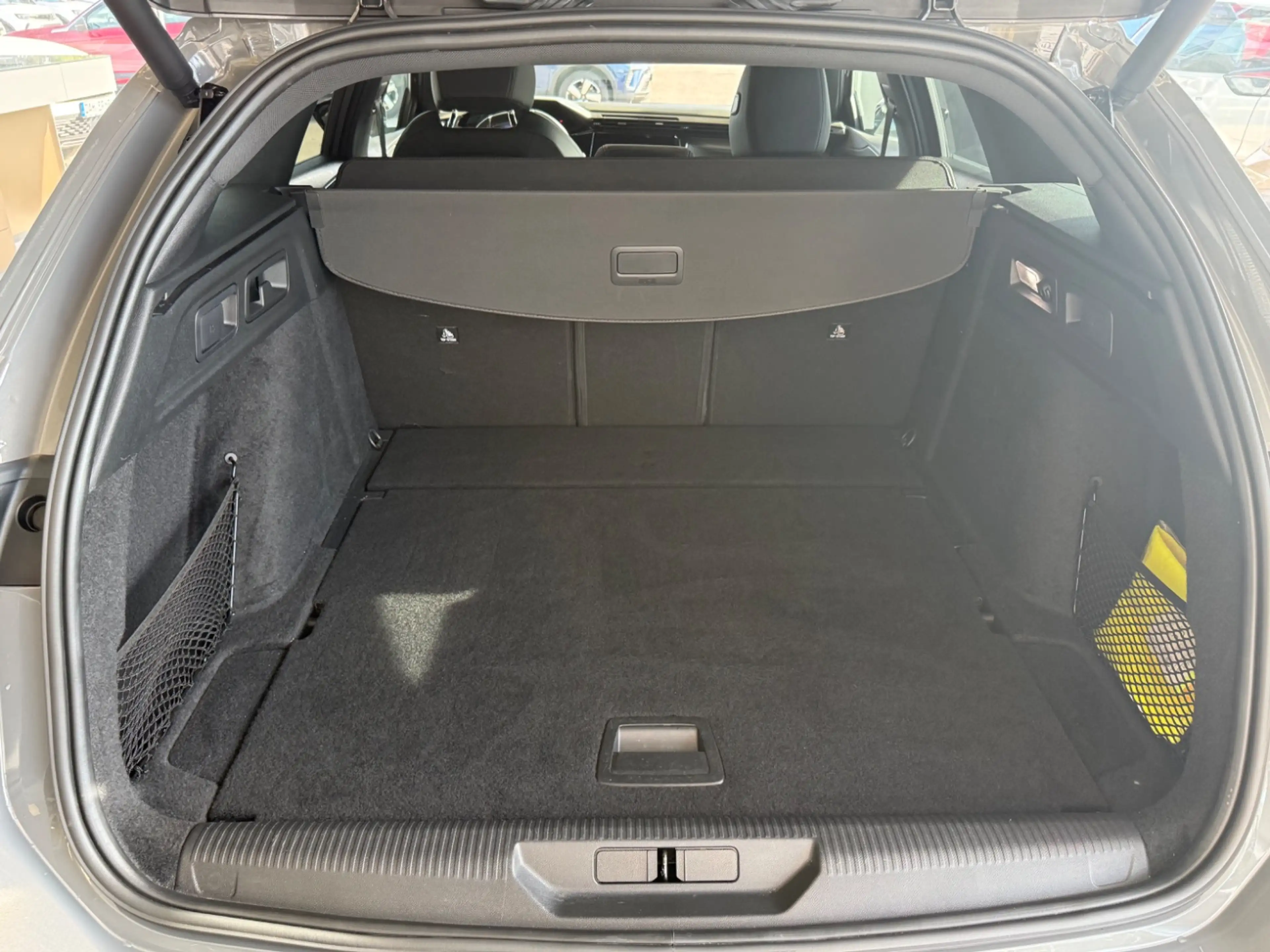 Peugeot 308 SW PureTech 130 GT Navi*Kamera*Sitzheizung — photo 11