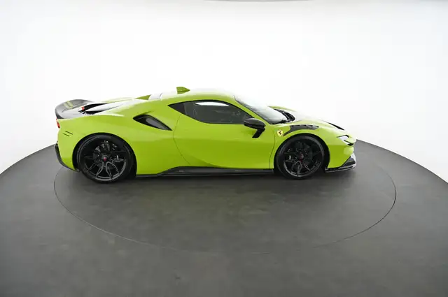Ferrari SF90 Stradale view 6