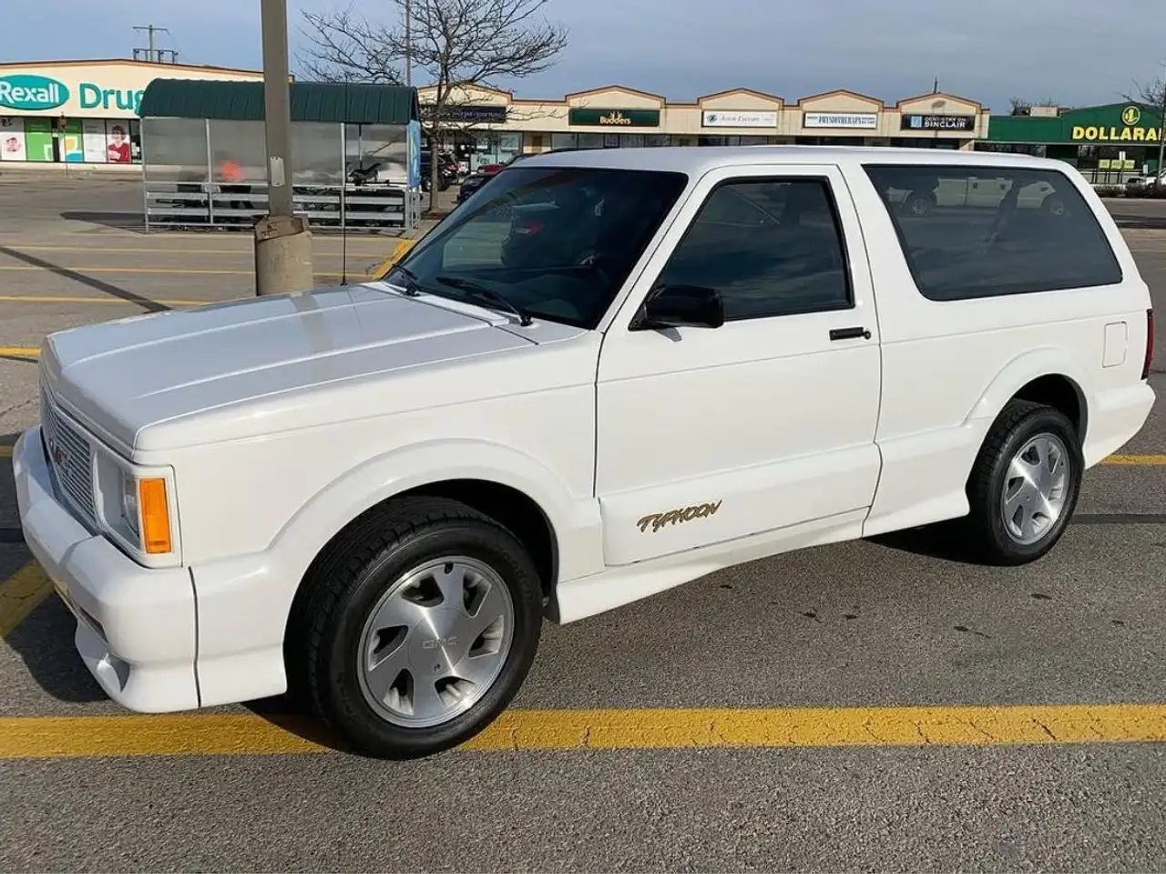 GMC Typhoon снимка GMC Typhoon
