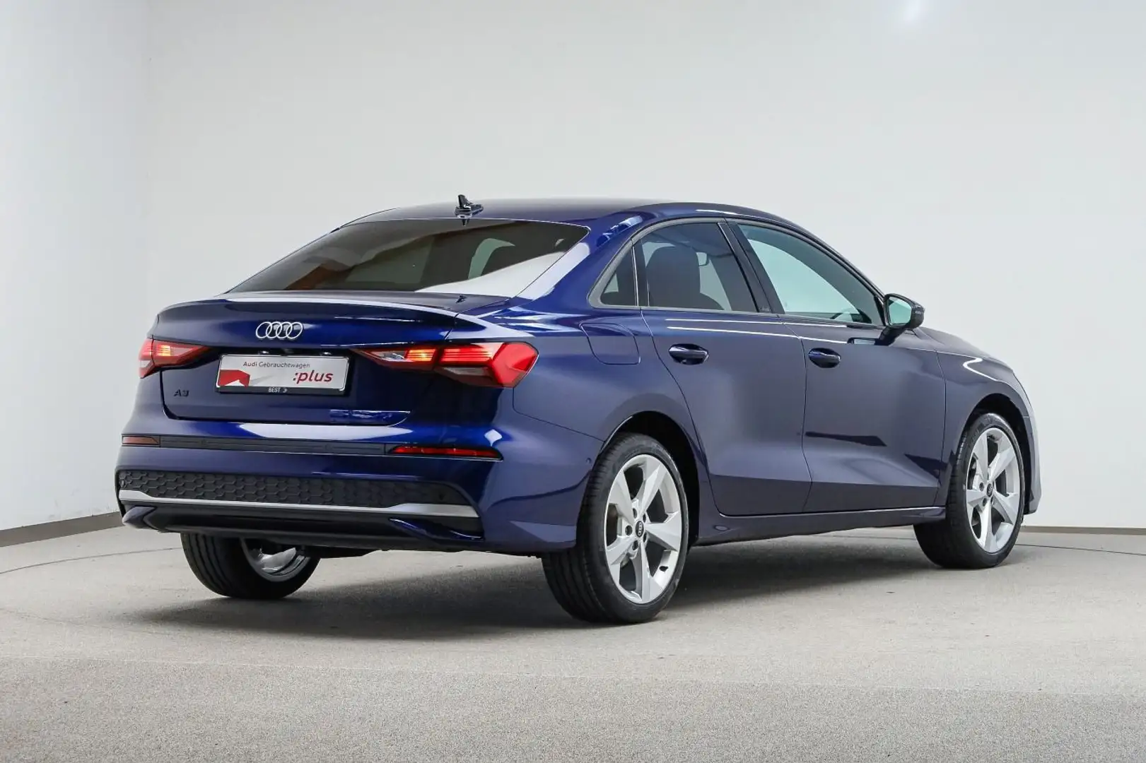 Audi A3 30 TFSI advanced*NAVI-PLUS*KAMERA*S Bleu - 2