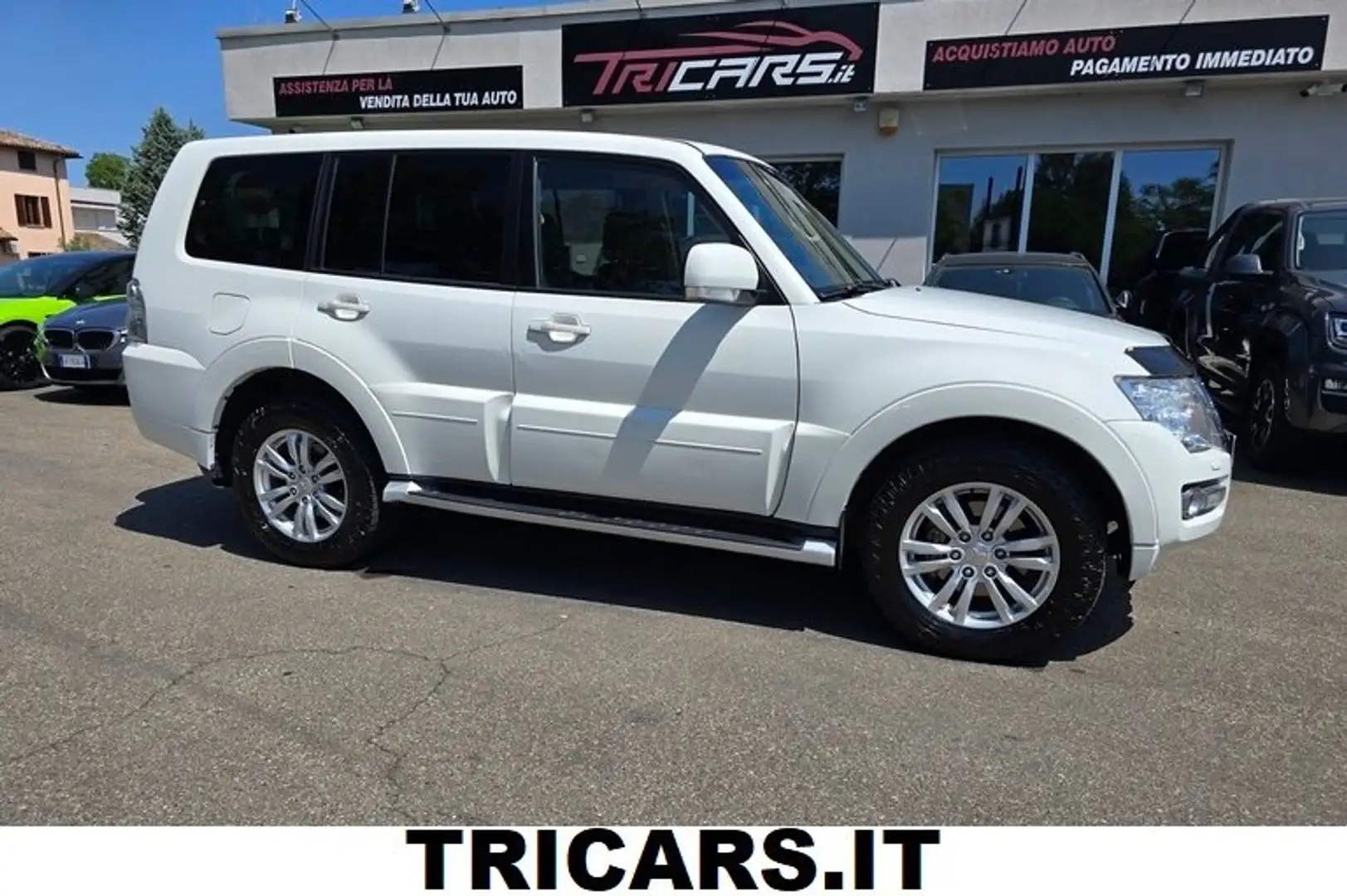 Mitsubishi Pajero 3.2 DI-D 16V aut. 5p.7 POSTI PERMUTE Bianco - 1