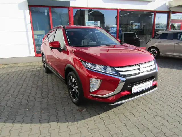 Mitsubishi Eclipse Cross 1.5 CVT Spirit Kamera Sitzheizung Allwetter FSP