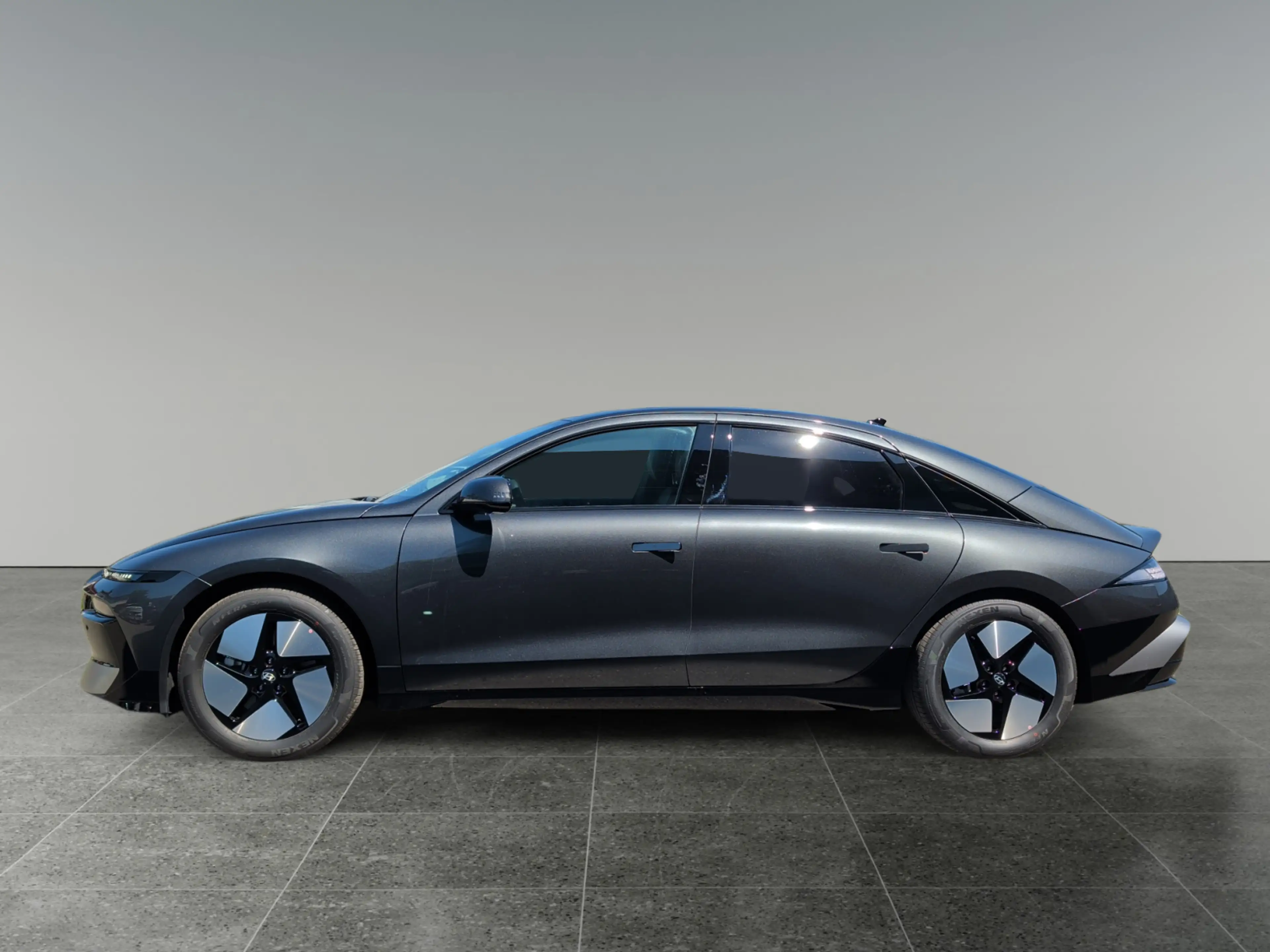 Hyundai IONIQ 6 Comfort Line 84 kWh 4WD — photo 2