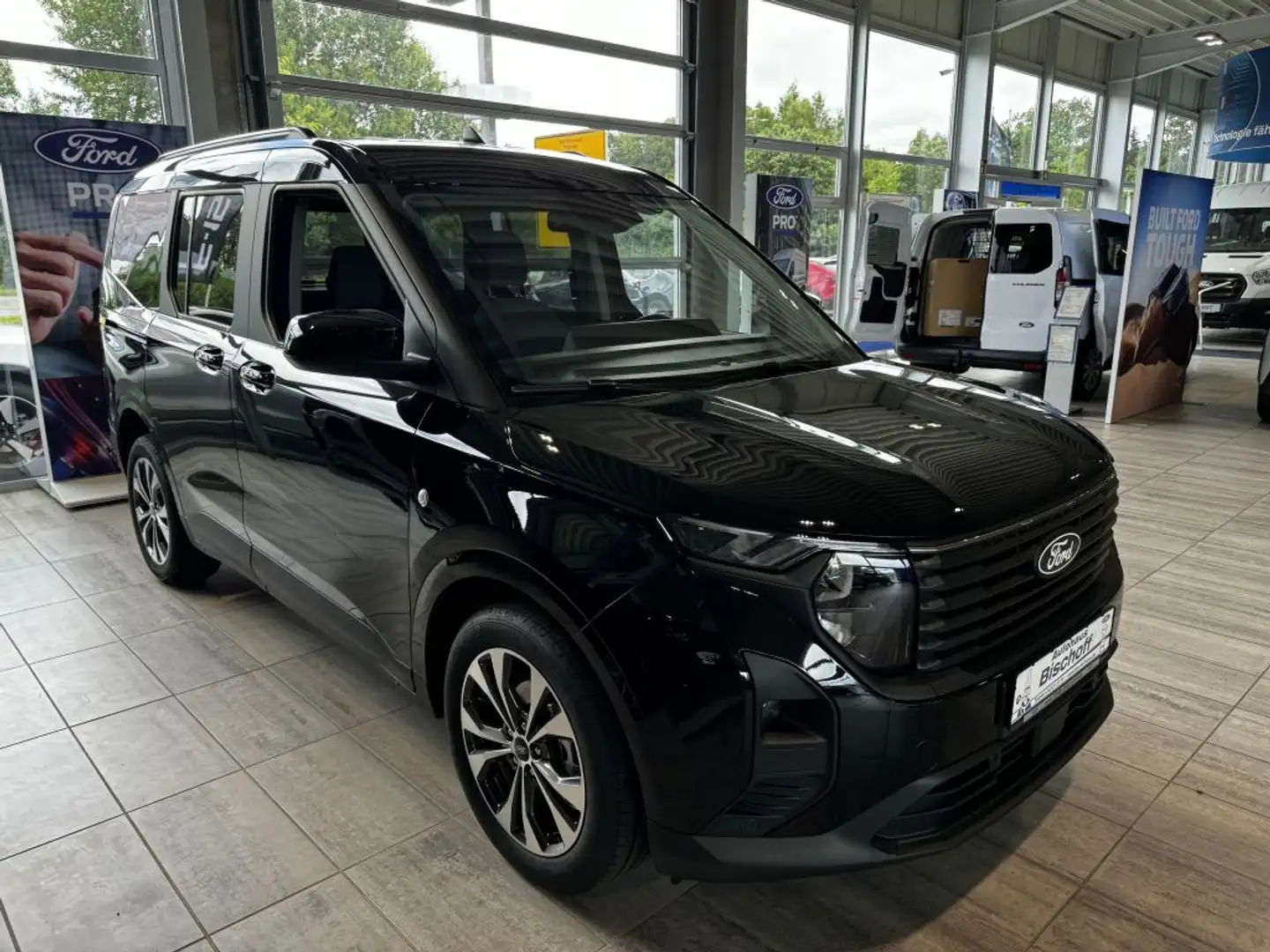 Ford Tourneo Courier 1.0 EcoBoost TITANIUM (V769) Schwarz - 2