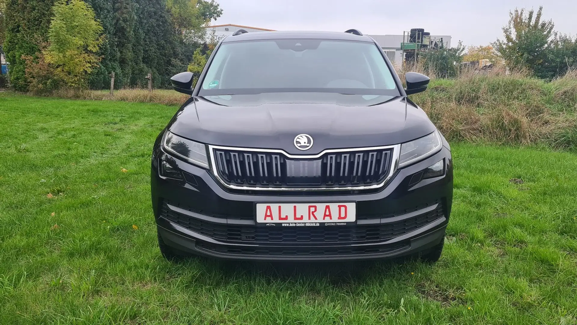Skoda Kodiaq Soleil 4x4*Navi*LEDER*ACC*Kamera*Standh* Schwarz - 2