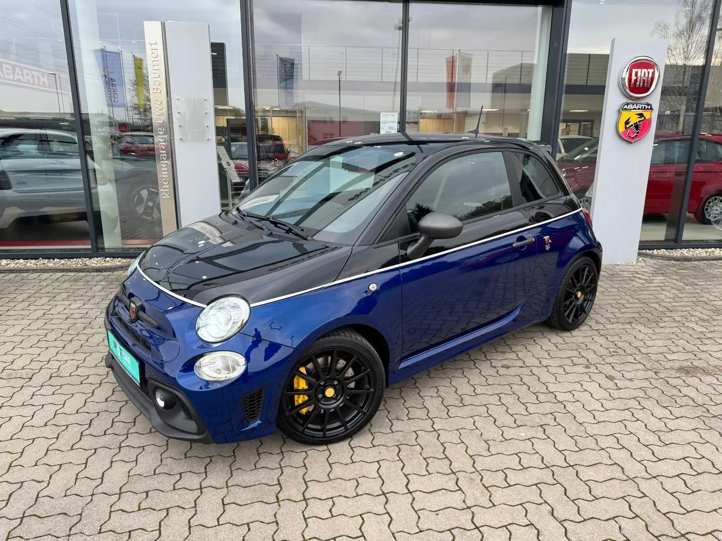 Abarth 595 Competizione 595 1.4 T-Jet 180 Competizione_XenonBeats Grau - 1
