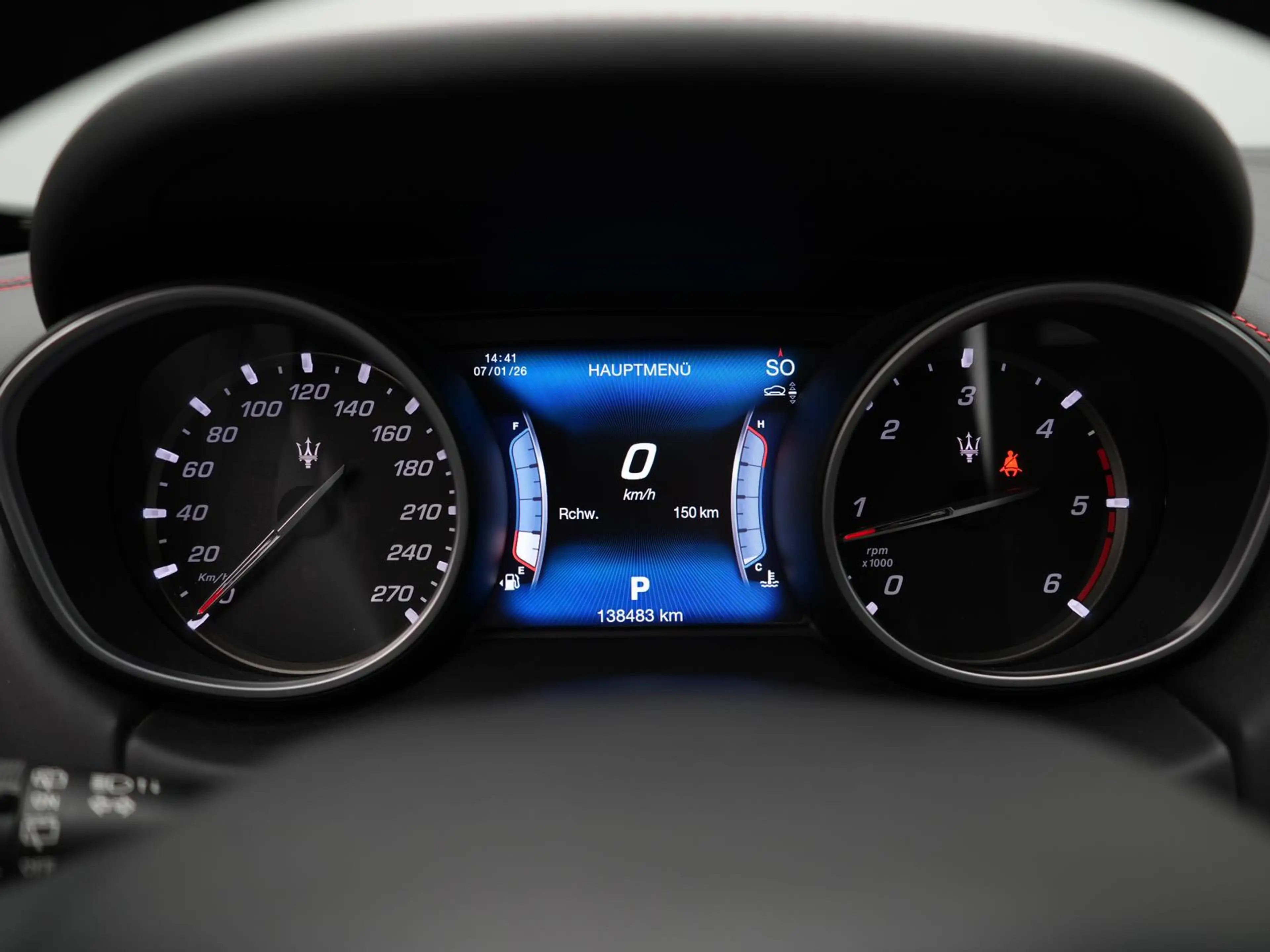 Maserati Levante AWD,PANO,LUFT,MEMO,H&K,NAVI,AHK,BIXENON — photo 13