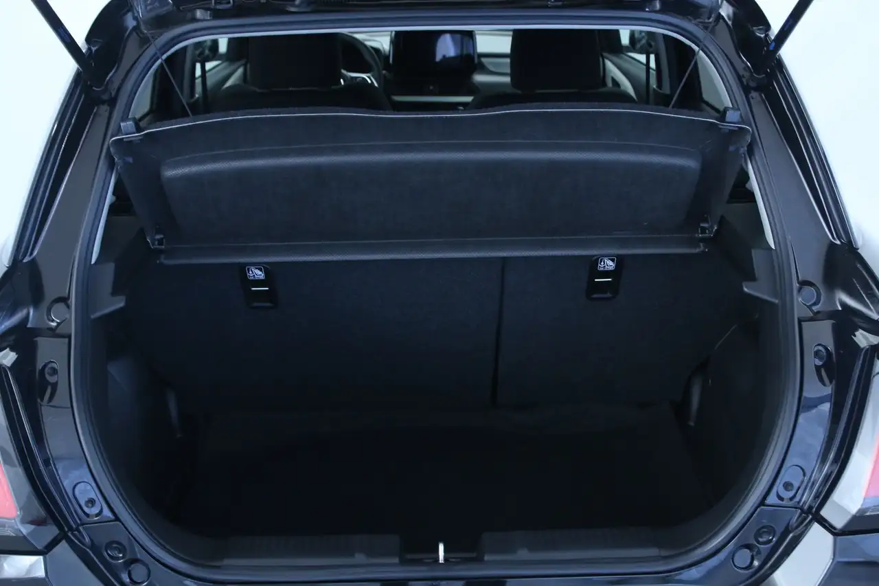 Suzuki Swift 1.2 Hybrid Allgrip 4WD Full LED/Vetri oscurati 28