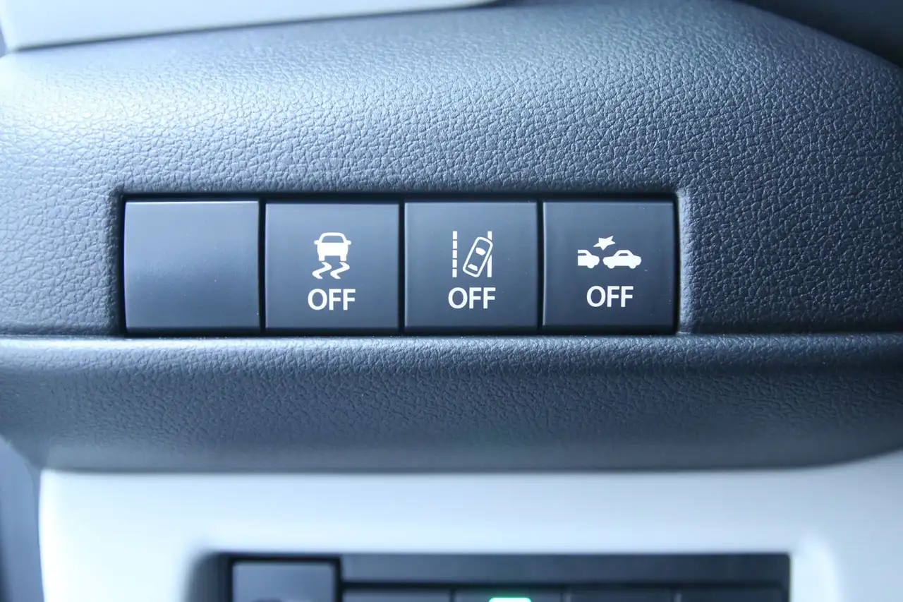 Suzuki Swift 1.2 Hybrid Allgrip 4WD Full LED/Vetri oscurati 22