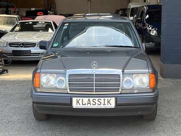 E W 124 Automatik * ESSD * 1. Lack