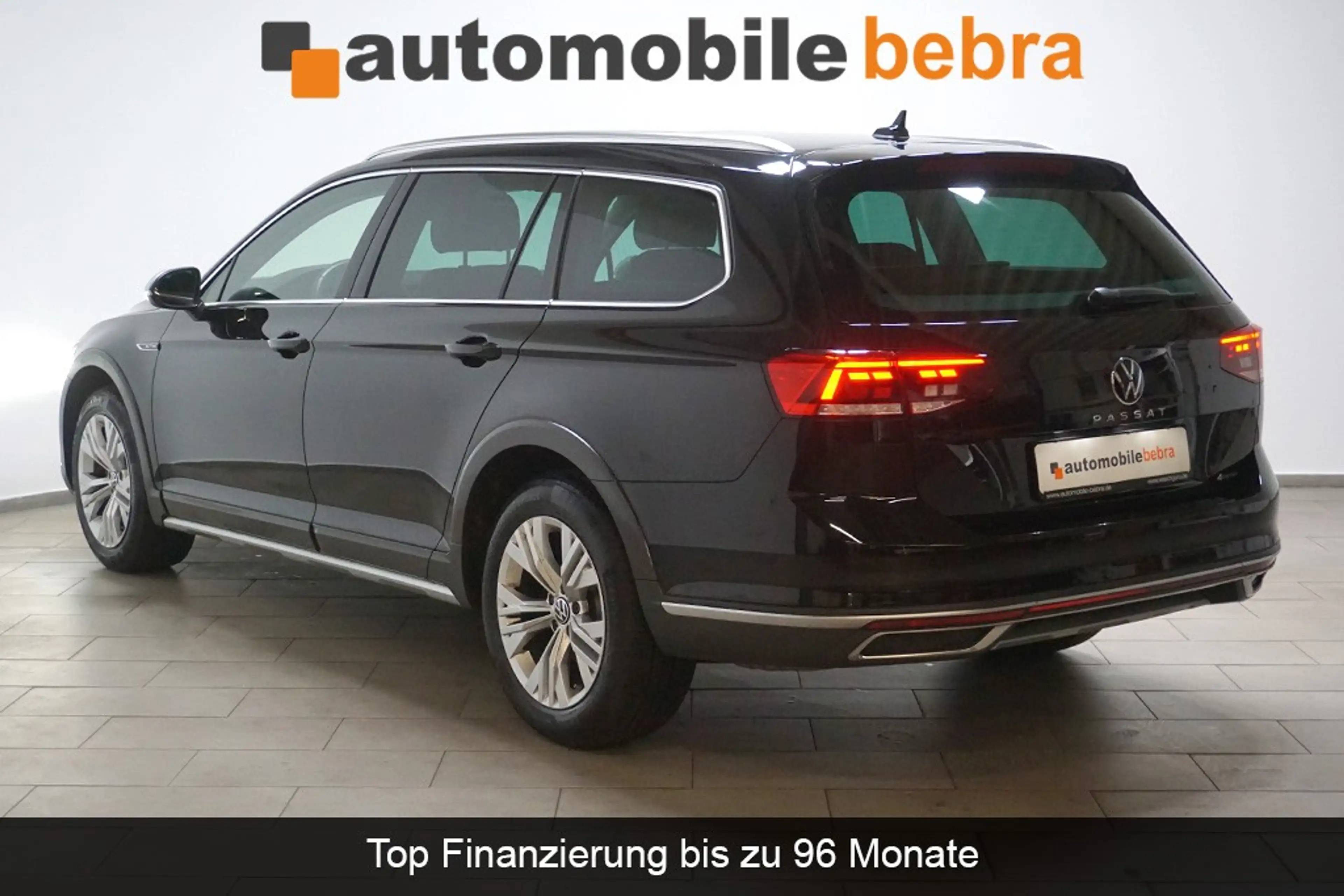 Volkswagen Passat Alltrack 2.0TDI DSG 4M Virtual AHK Pano — photo 7