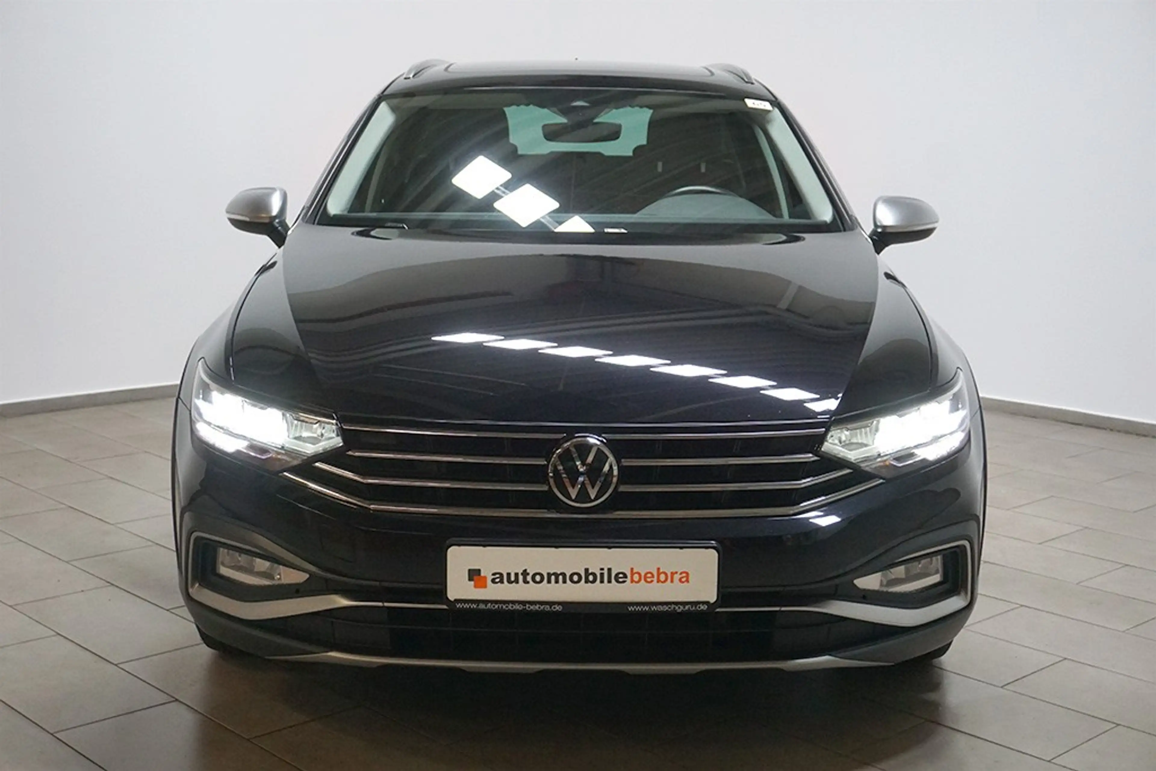 Volkswagen Passat Alltrack 2.0TDI DSG 4M Virtual AHK Pano — photo 2