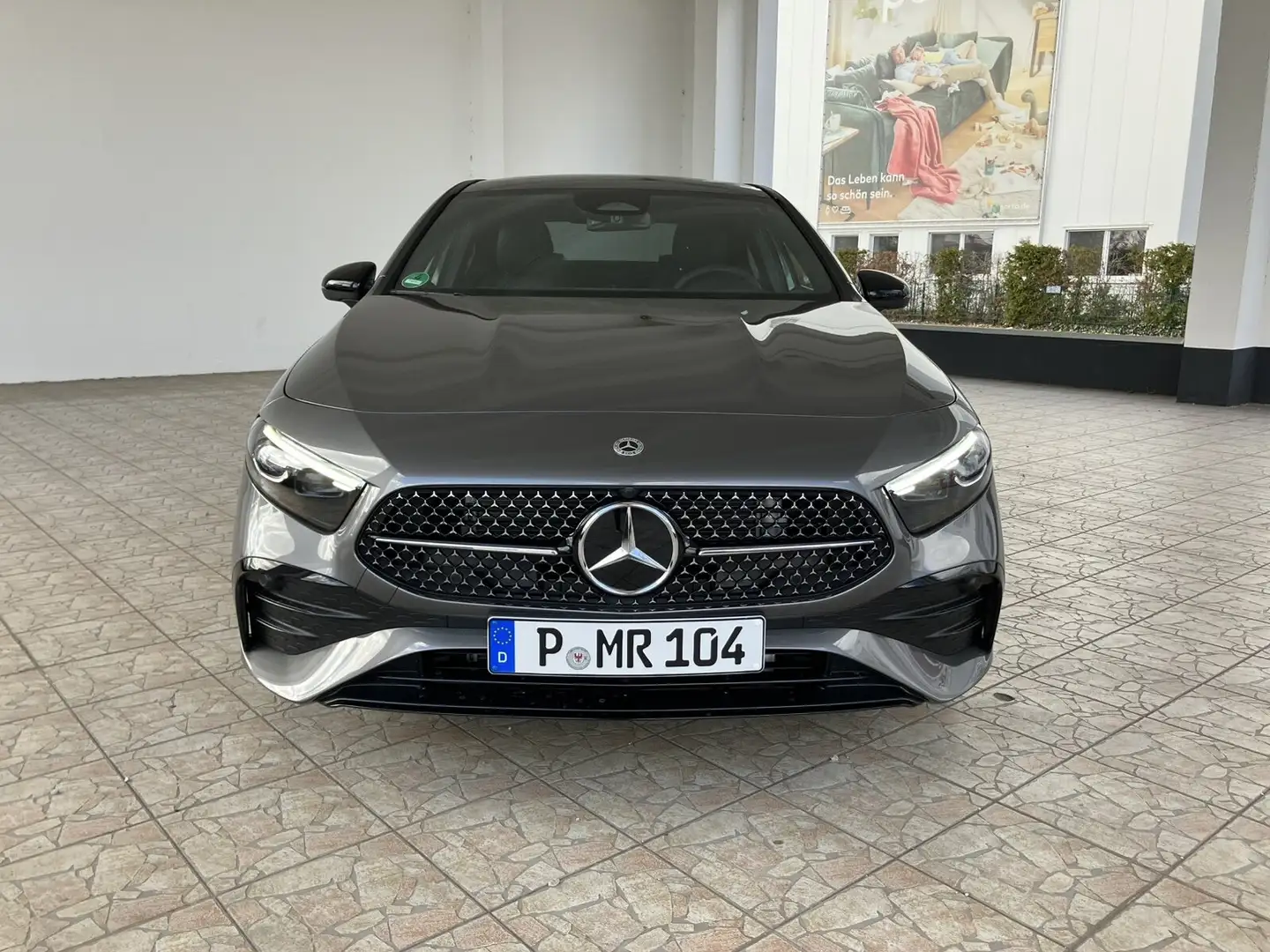 Mercedes-Benz A 220 A 220 d Limousine AMG Line/Pano.-Dach/Multibeam Gri - 2