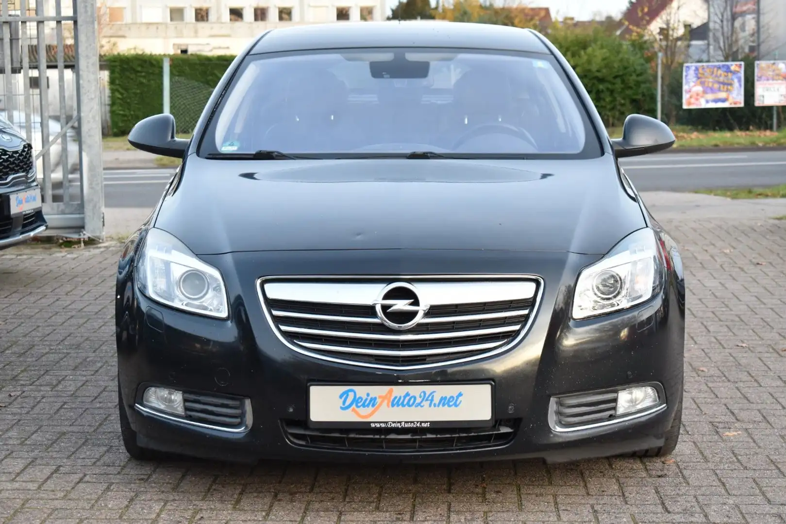 Opel Insignia Lim. Innovation 2.Hd|Bi-Xenon|Tempo|PDC Schwarz - 2