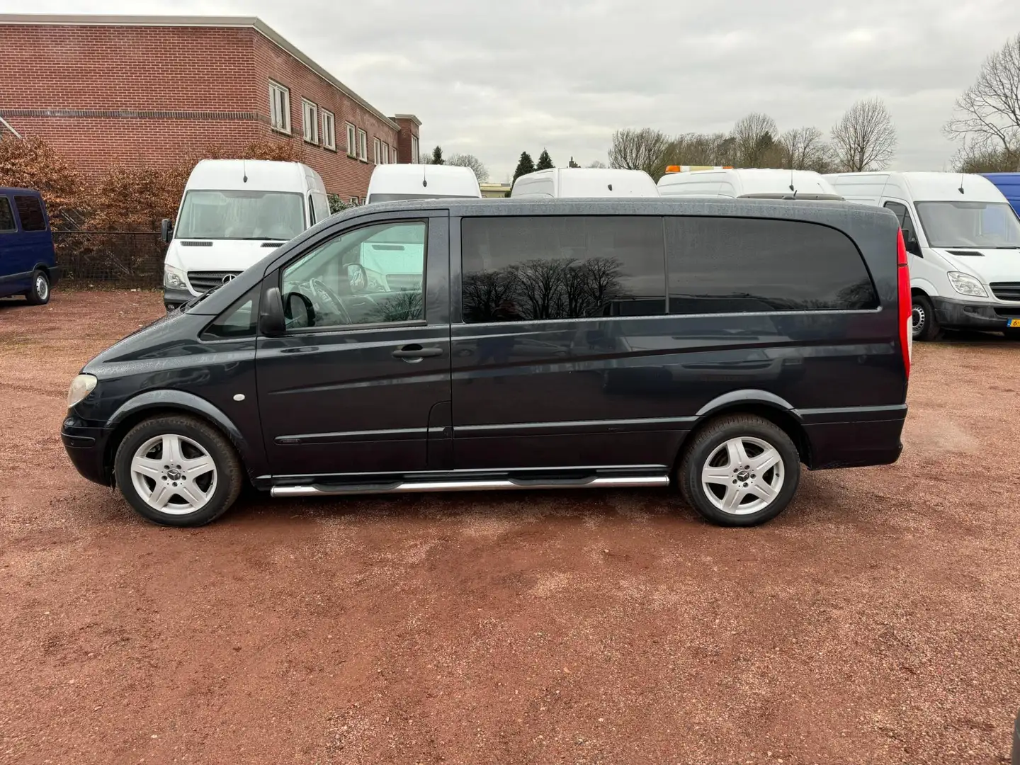 Mercedes-Benz Viano 3.0 CDI V6 DC Dubbel Cabine Marge Export ! Siyah - 2