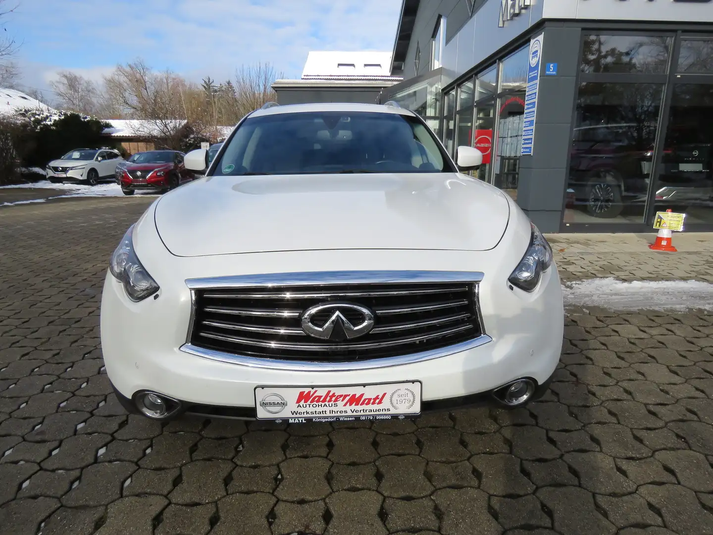 Infiniti FX FX50S 5,0 V8 390PS Automatik 4x4 Weiß - 2