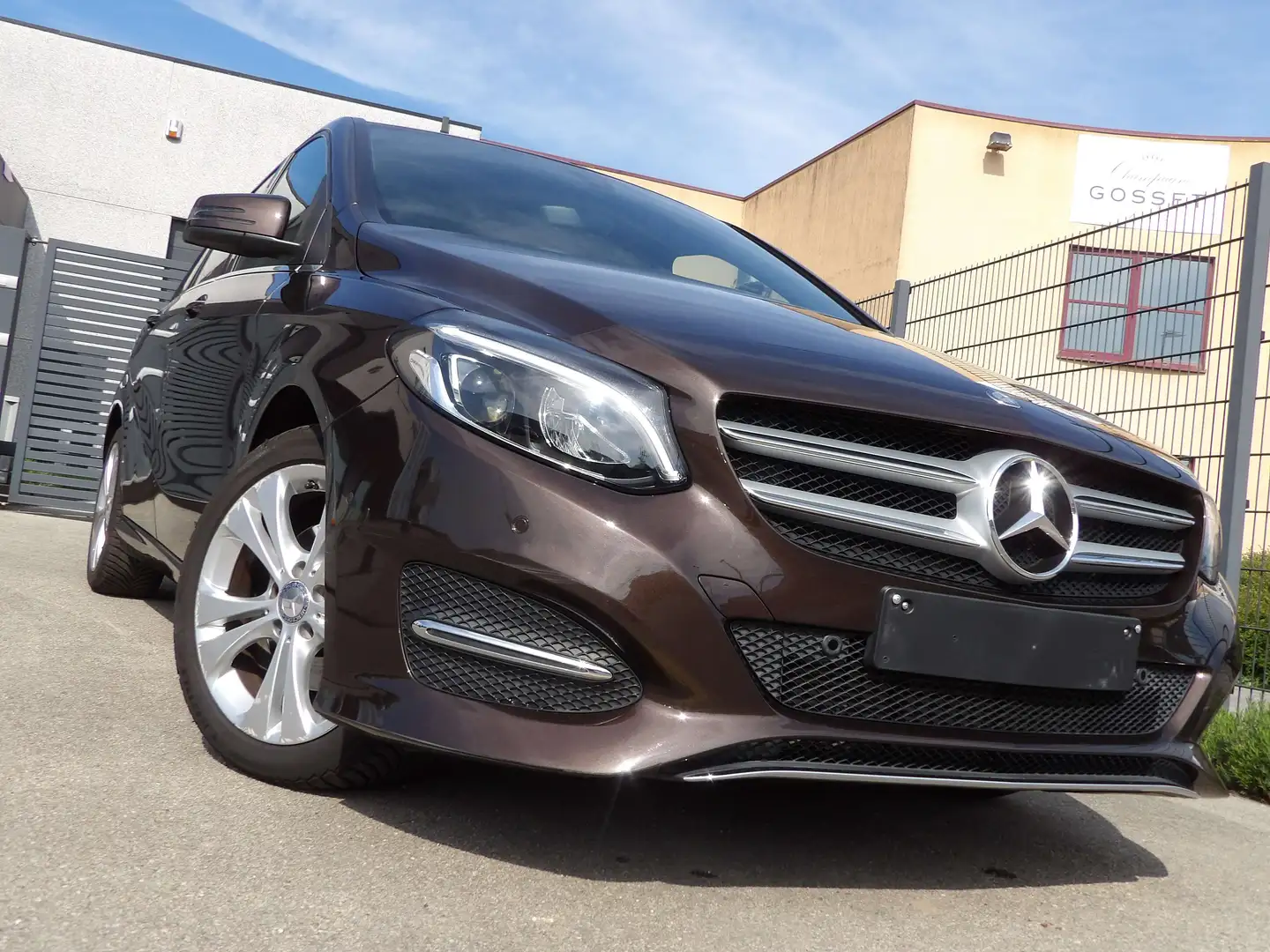 Mercedes-Benz B 200 Urban Edition Face Lift Marrone - 1