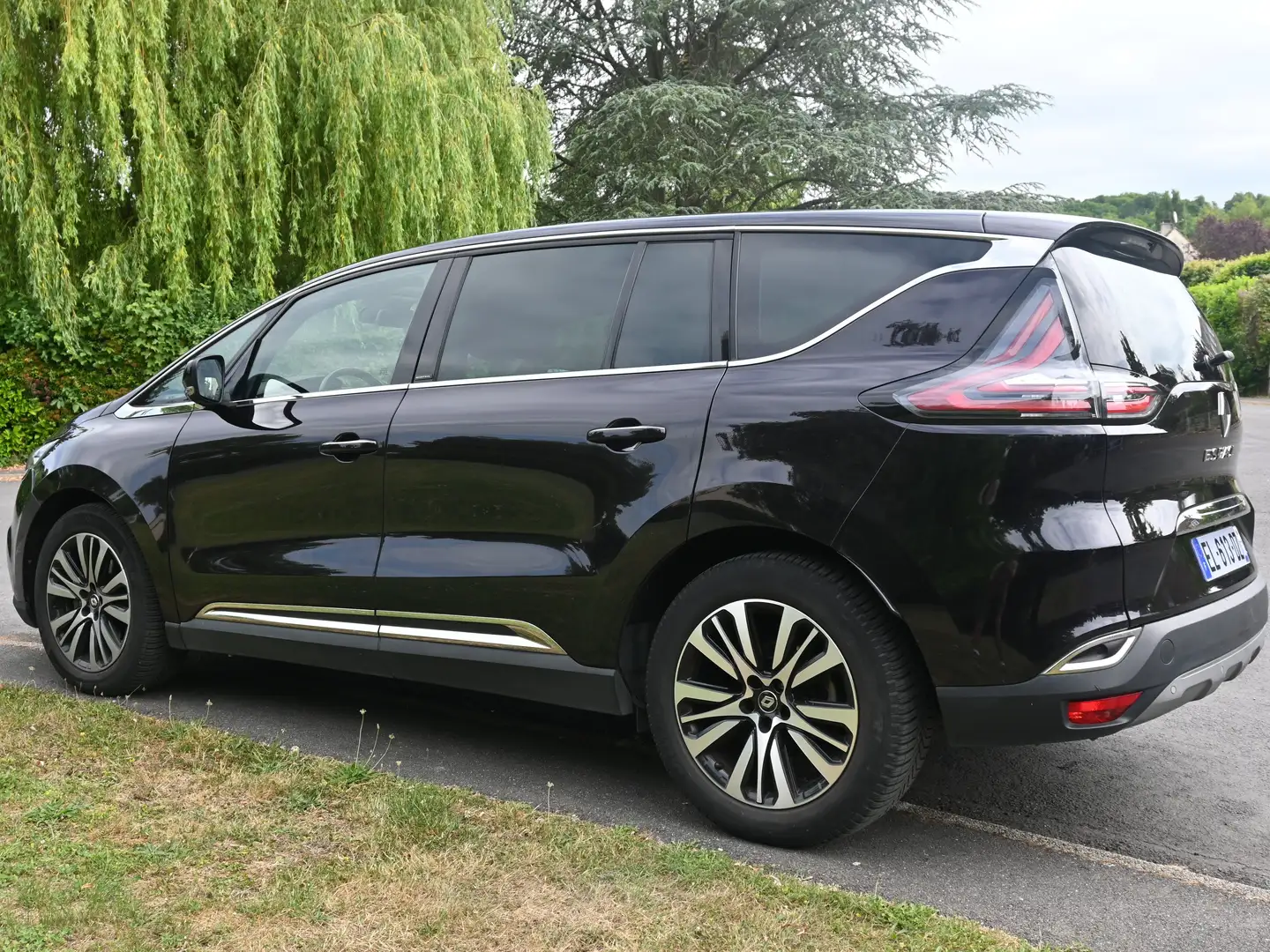 Renault Espace dCi 160 Energy Twin Turbo Initiale Paris EDC Violet - 2